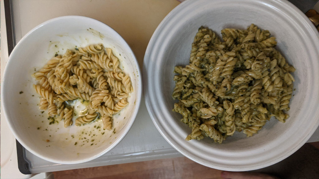 Side by side comparison of Knorr pesto sauce and DeLallo Pesto sauce