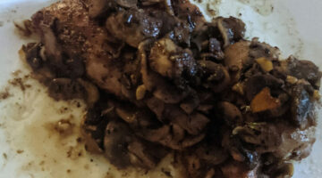 Garlic mushroom boneless chicken thighs