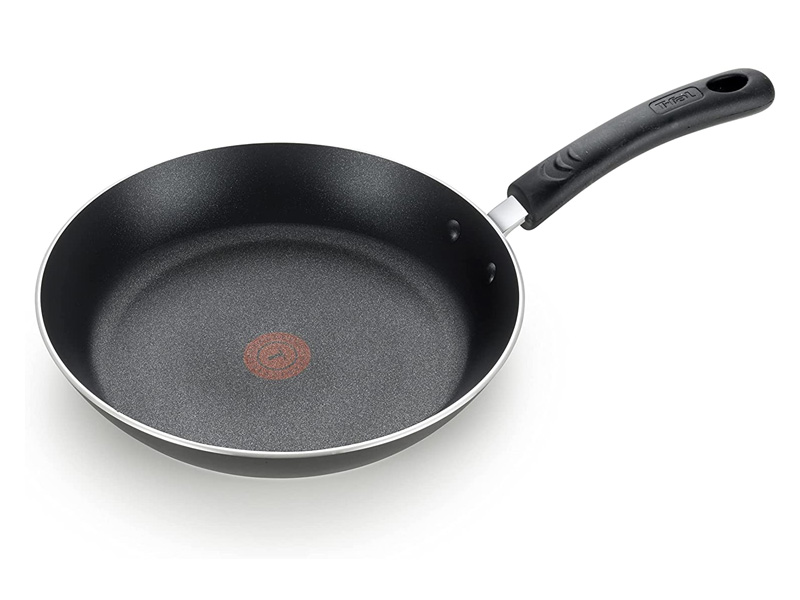 teflon non-stick pan that is induction stove compatible.